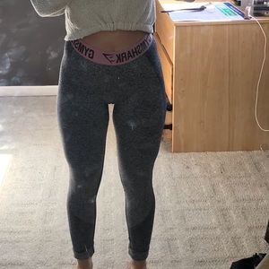 Gymshark flex leggings in grey- pink